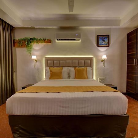Elite Hotel Lonavala Extérieur photo