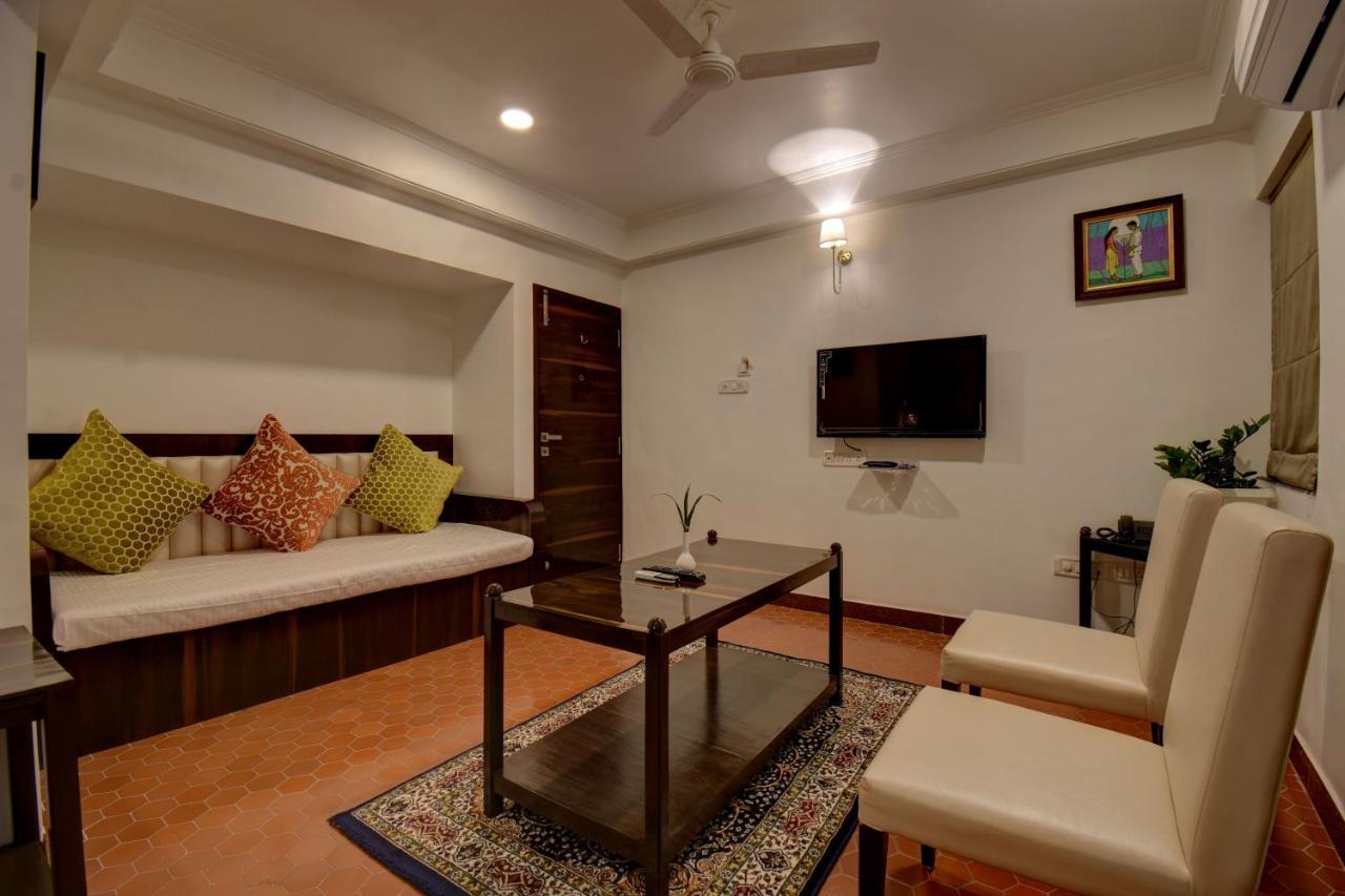Elite Hotel Lonavala Extérieur photo