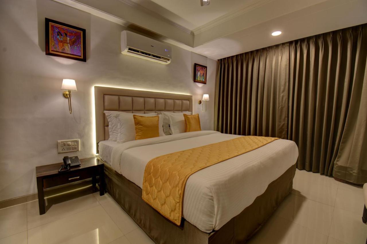 Elite Hotel Lonavala Extérieur photo